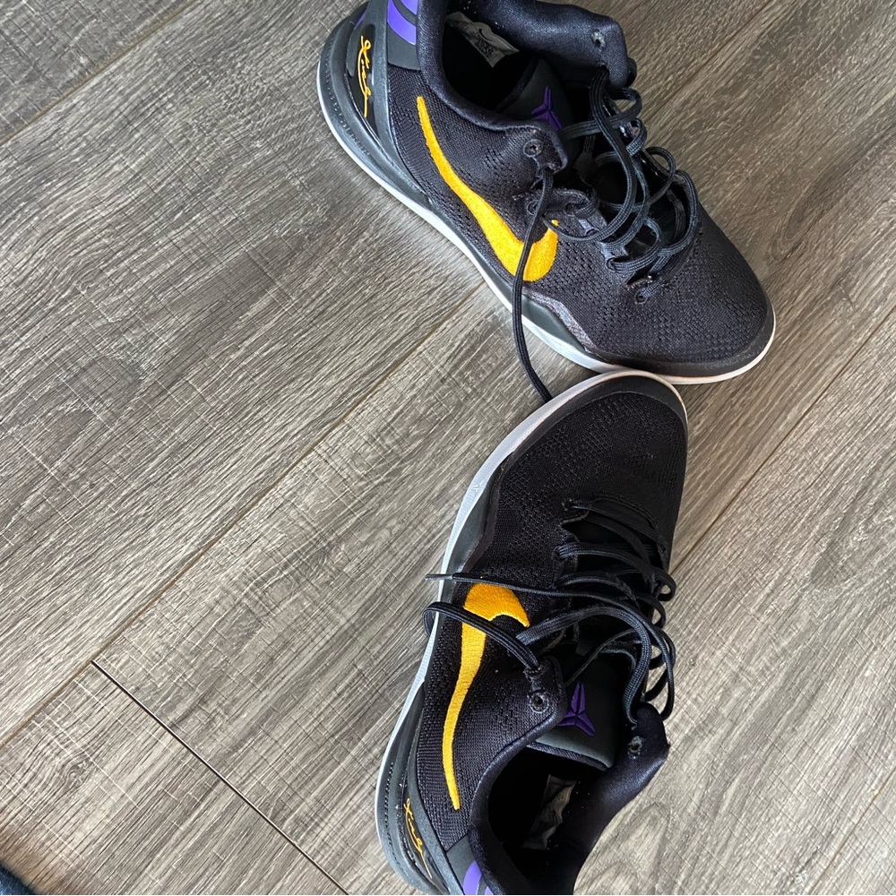 Nike Kobe 8 Protro Lakers away sneakers